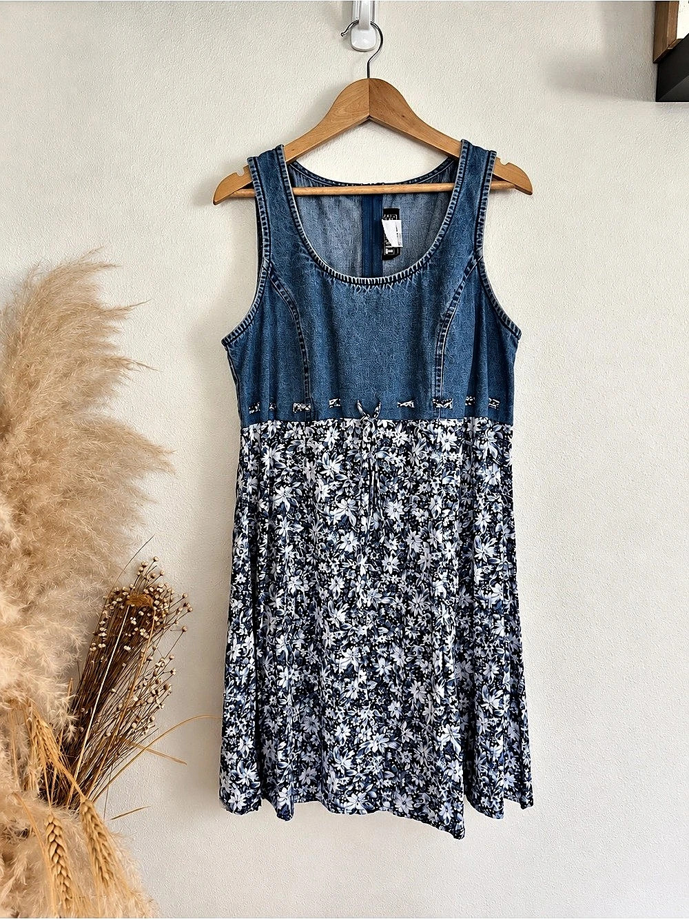 Vintage 90s Tickets Denim Floral Sundress 9/10 Blue Jean Ditsy Floral Mini Dress
